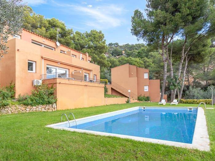 Entire vacation apartment, Aiguablava Apartments 4 in Begur, Costa Brava