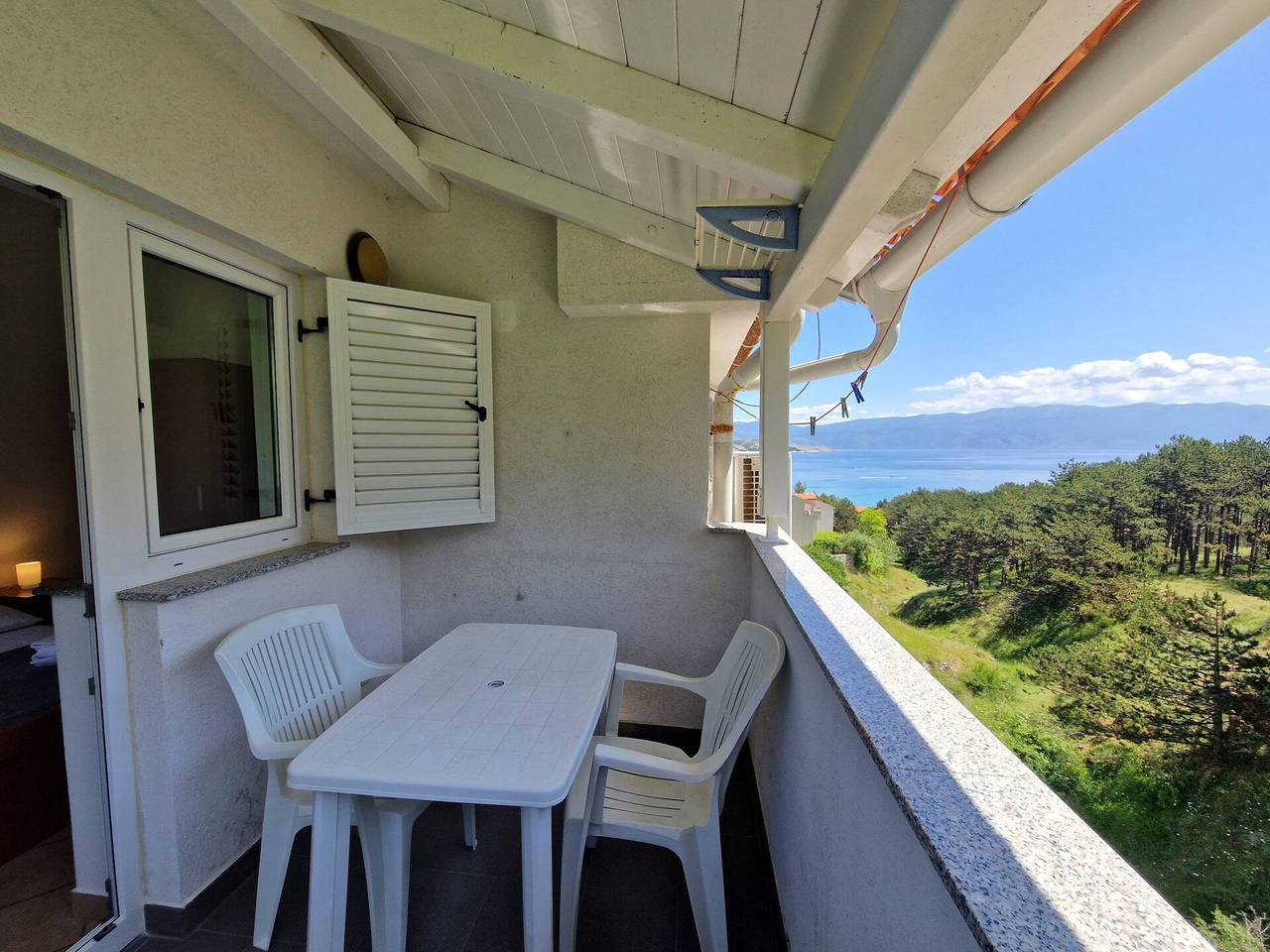 Apartamento entero, Aapartment Vavrickova - with Balcony, 400m from the Beach in Baska, Krk (isla)