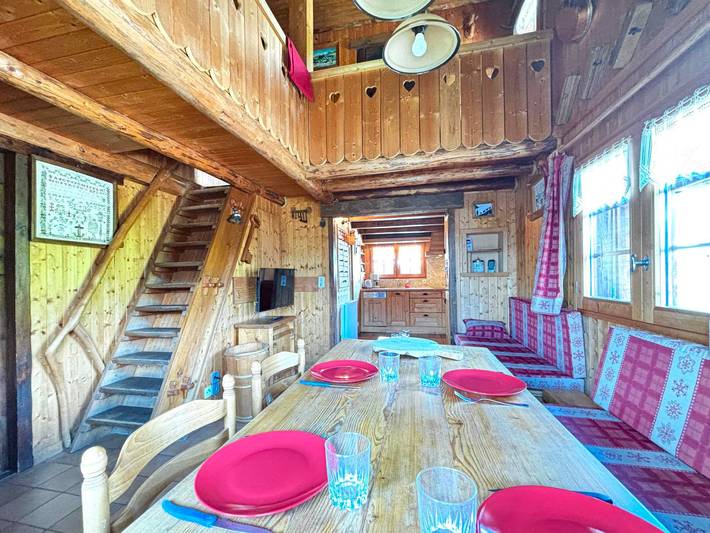 Chalet pour 4 personnes, avec balcon à Notre-Dame-de-Bellecombe - 3