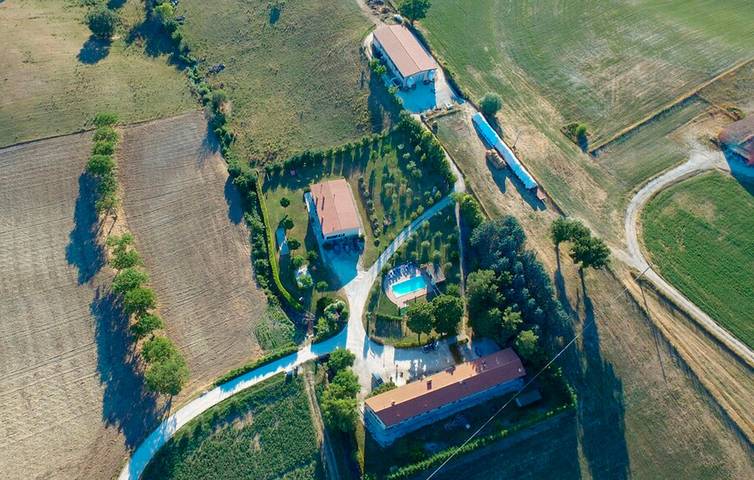 Ferienhaus für 5 Personen, mit Garten und Terrasse sowie Pool - 1