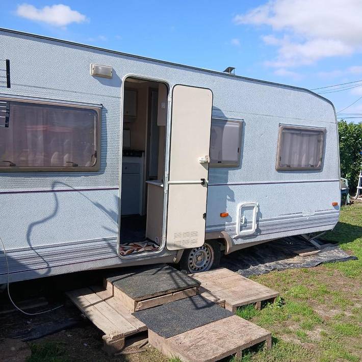 Camping pour 4 personnes, avec Terrasse et Jardin