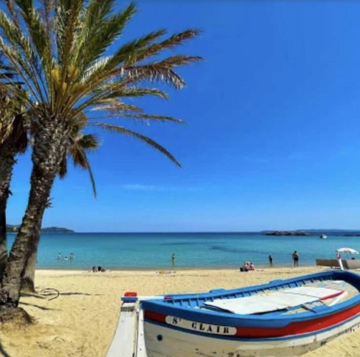 Gîte pour 3 personnes, avec terrasse et vue dans Plage De Sainte Claire