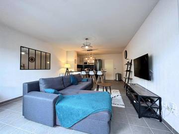 Gîte pour 6 personnes, avec terrasse et vue à Aussonne