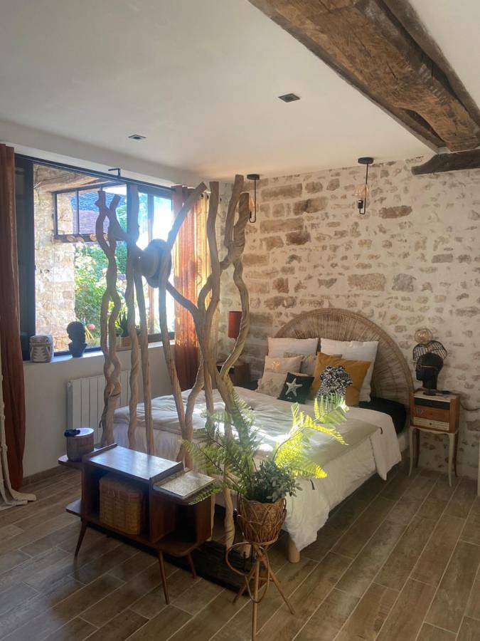 Gîte pour 2 personnes, avec Terrasse et Jardin à La Chapelle-la-Reine