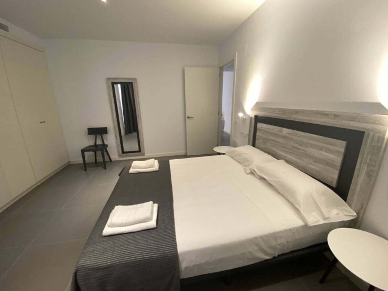 Ganze Wohnung, Charmante Wohnung im mittelalterlichen Herzen von Castelló d'Empúries in Castelló d'Empúries, Oberampurien