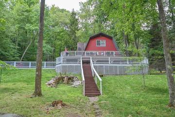 Vacation Home for 12 Guests in Garrett County, Deep Creek Lake, Picture 4