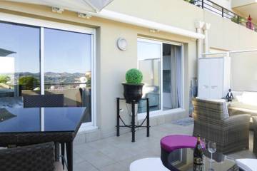 Appartement De Vacances pour 4 Personnes dans Mandelieu-la-Napoule, Région de Cannes, Photo 1