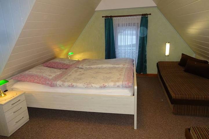 Ferienhaus für 2 Personen, mit Garten und Terrasse in Basedow - 2