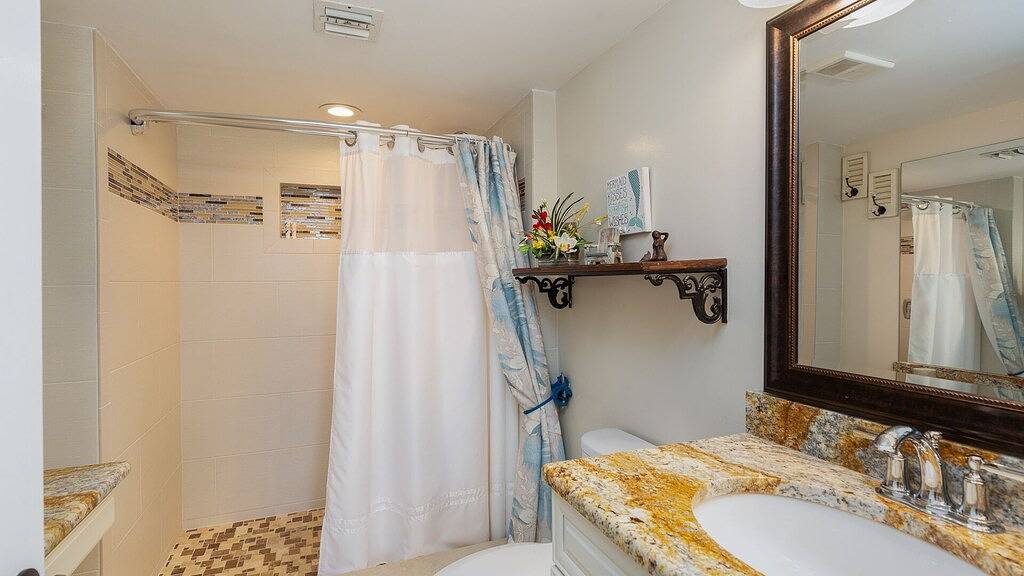 Ganze Wohnung, Luxuriöse 2-Zimmer-Suite mit 2 Schlafzimmern und unverbautem Meerblick in Tavernier, Monroe County