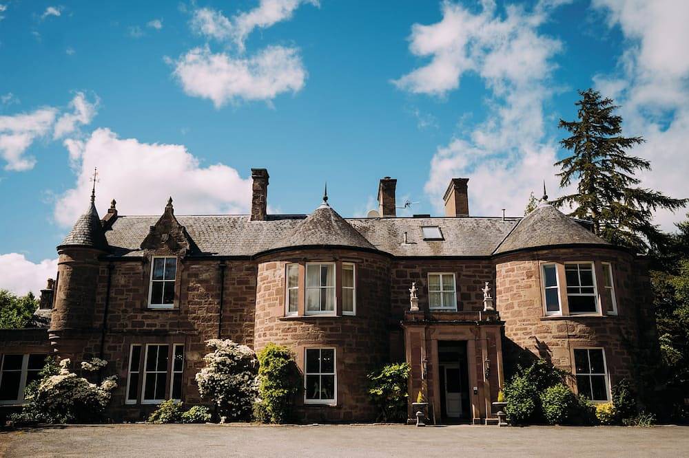 The Ultimate Party House in Perthshire in Blairgowrie (Perthshire), Perthshire