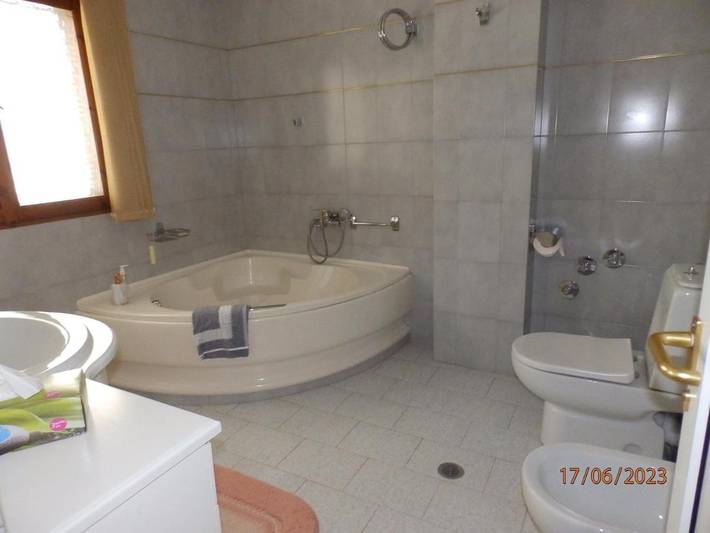 Gîte pour 6 personnes, avec jardin et vue dans Érétrie - 3