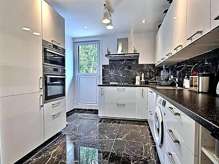 Location de vacances pour 8 personnes, avec terrasse à Montfermeil - 2