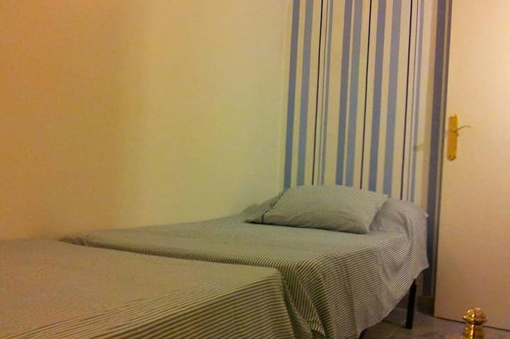 Entire apartment, Housing near the center, / air conditioning in l'Estartit, Estartit