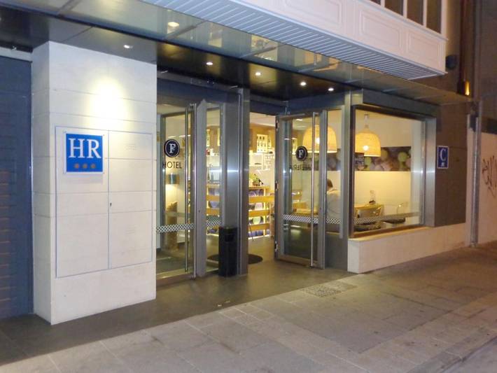 Hotel para 4 personas, con terraza en Burgos