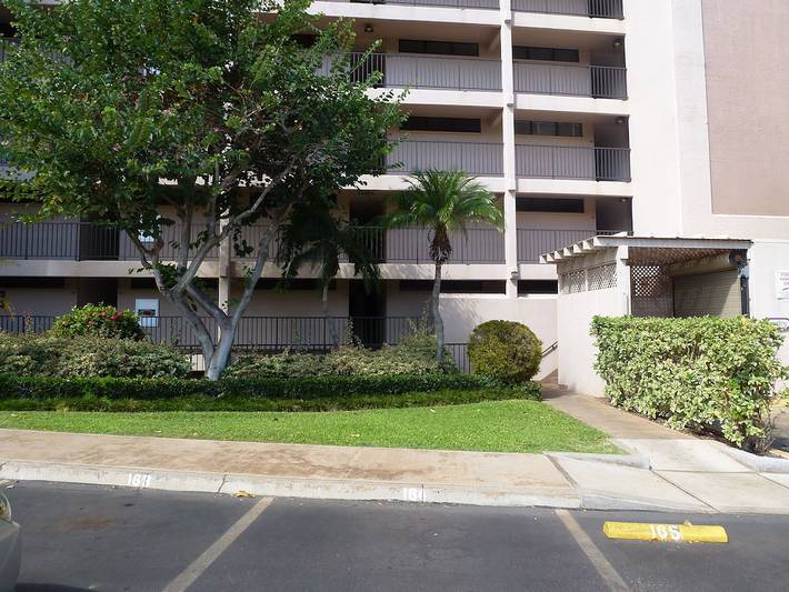 Vacation rental for 4 people, with yard and pool in Wailea