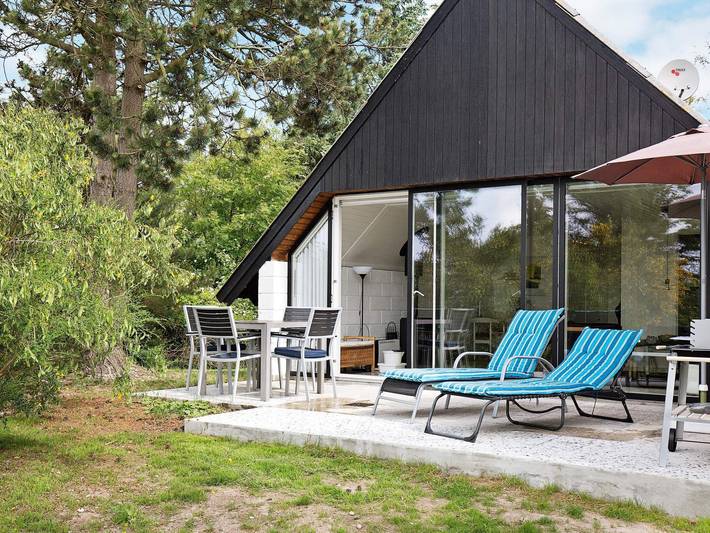Ferieudlejning for 4 personer, med Terrasse i Sjællands Odde