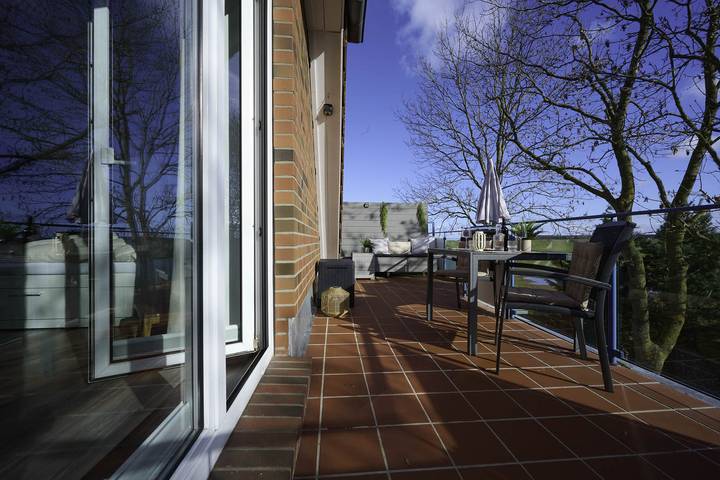 Entire apartment, Holiday apartment for 4 people with balcony/terrace in Börgerende, Börgerende-Rethwisch