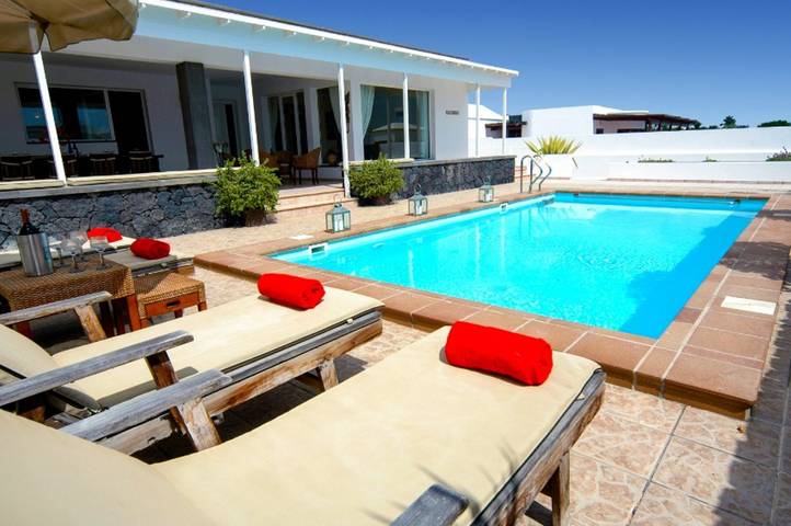 Villa voor 8 personen in Puerto Calero