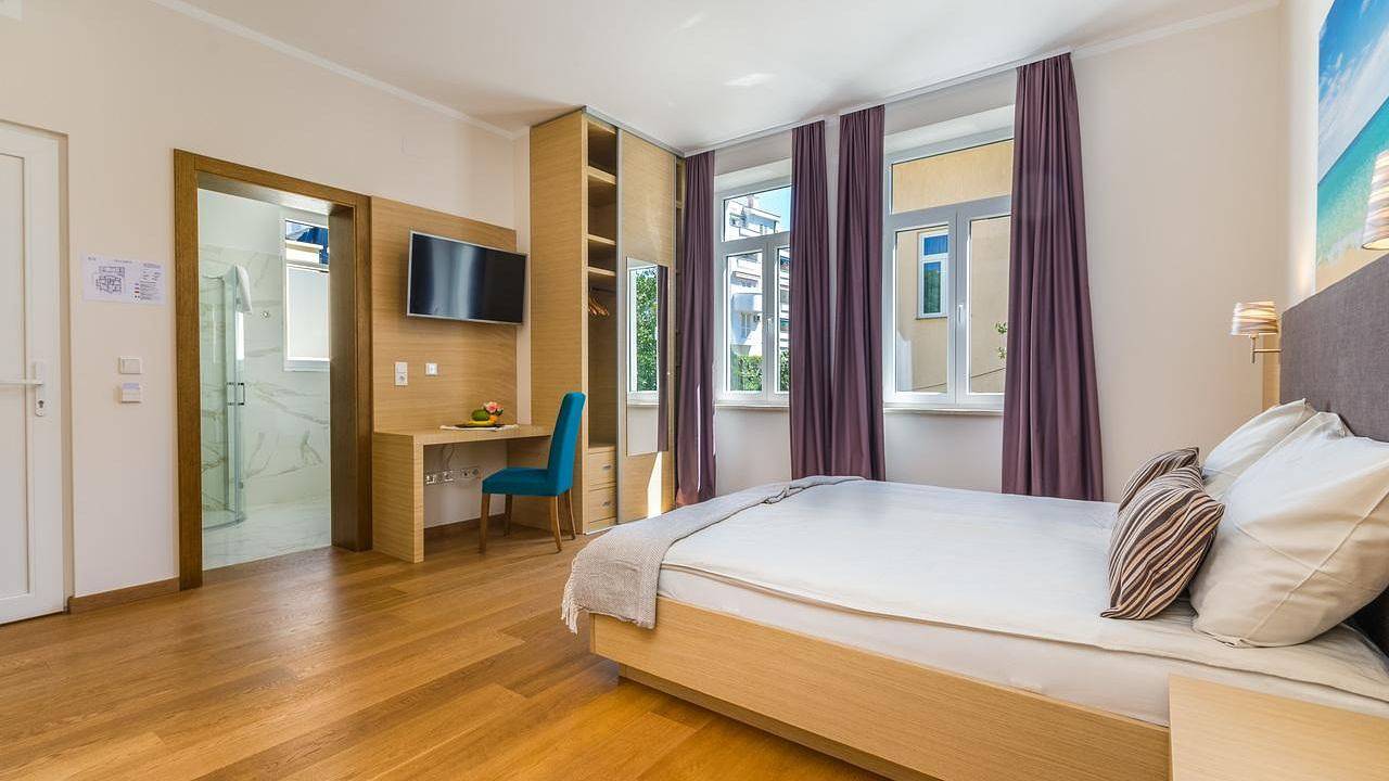 Zimmer für 2 Personen (33 m²) in Crikvenica in Crikvenica, Primorje-Gorski Kotar