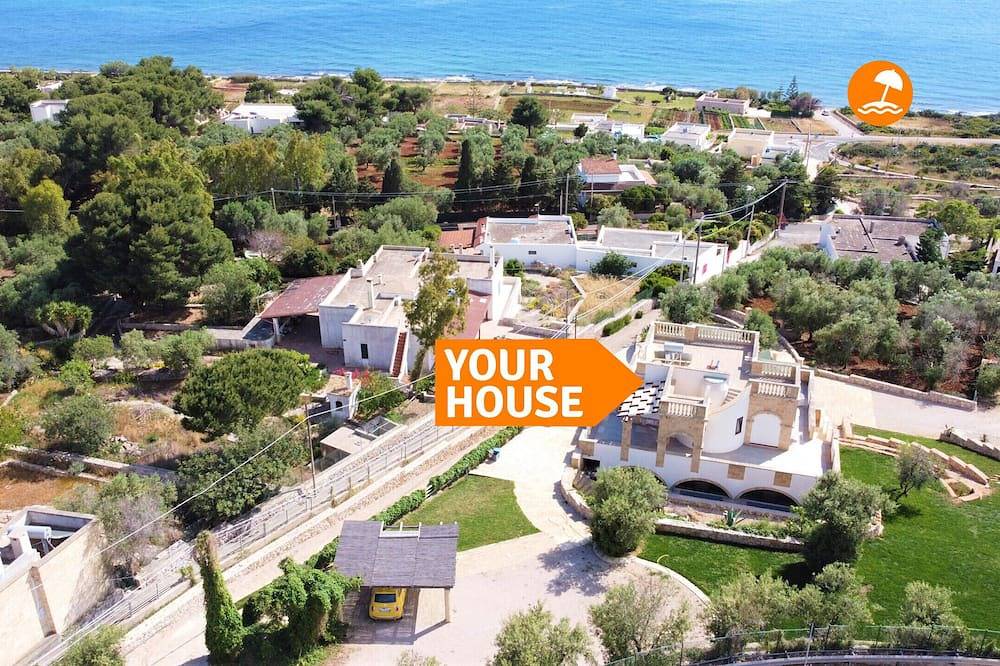 3-apt house with private pool, 250m from beach in Torre Vado, Golfo de Tarento