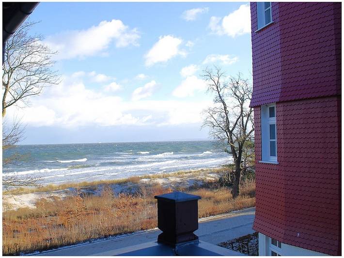 Ferienhaus mit Meerblick für 4 Personen, mit Balkon und Terrasse sowie Garten und Seeblick in Drei Kaiserbäder