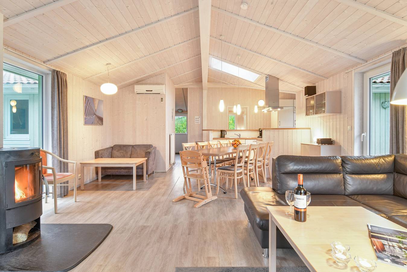 Bungalow für 10 Personen mit Balkon/Terrasse in Priwall, Lübeck