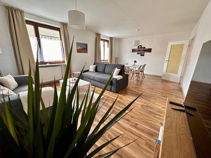Ferienwohnung für 7 Personen, mit Garten