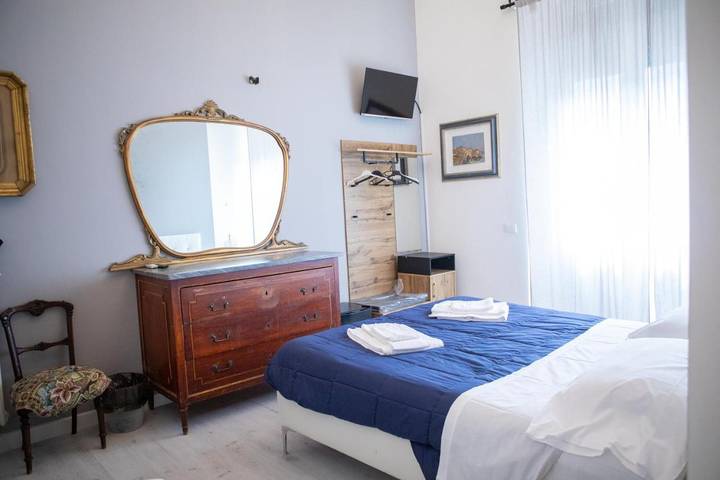 Gîte pour 2 personnes, avec terrasse, animaux acceptés à Prato - 2