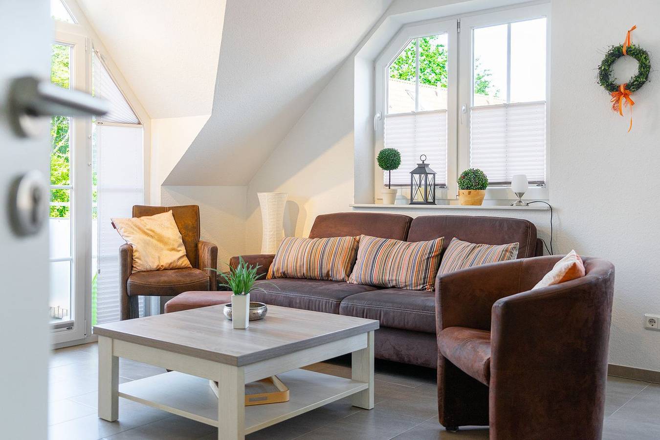 Ganze Wohnung, Wunderschöne, komfortable Wohnung in bester Lage von Greetsiel in Greetsiel, Krummhörn
