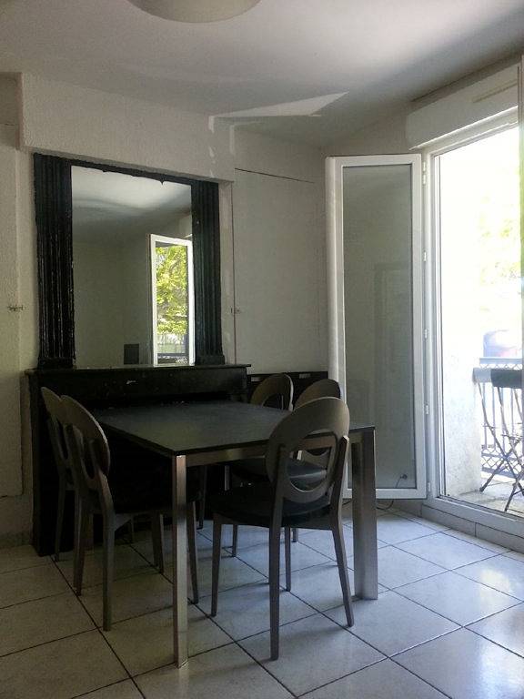 Gîte pour 6 personnes, avec balcon à Mèze - 2