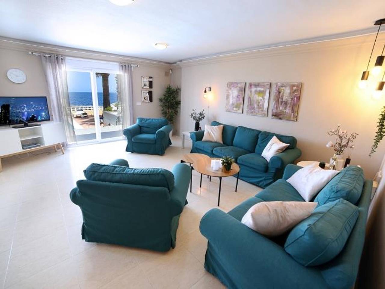 Spectacular seaside villa with private garden and pool in Los Miradores del Puerto, San Javier