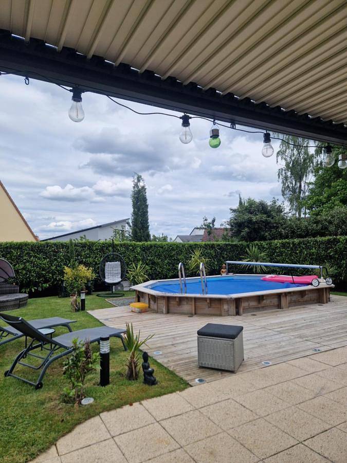 Maison in Saint-Saturnin, Sarthe