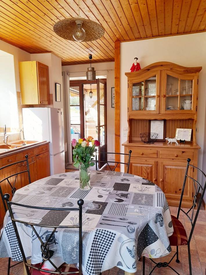 Location de vacances pour 2 personnes, avec balcon dans le Jura - 4