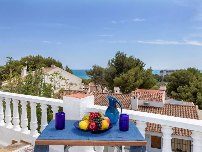 Casa para 4 personas, con jardín y balcón en Peñíscola
