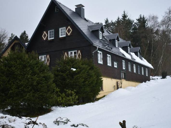 Ferienwohnung für 3 Personen, mit Garten und Sauna in Tröstau - 2
