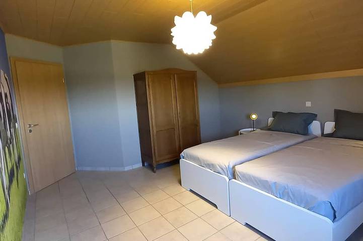 Location de vacances pour 6 personnes, avec terrasse et jardin dans Samrée - 4