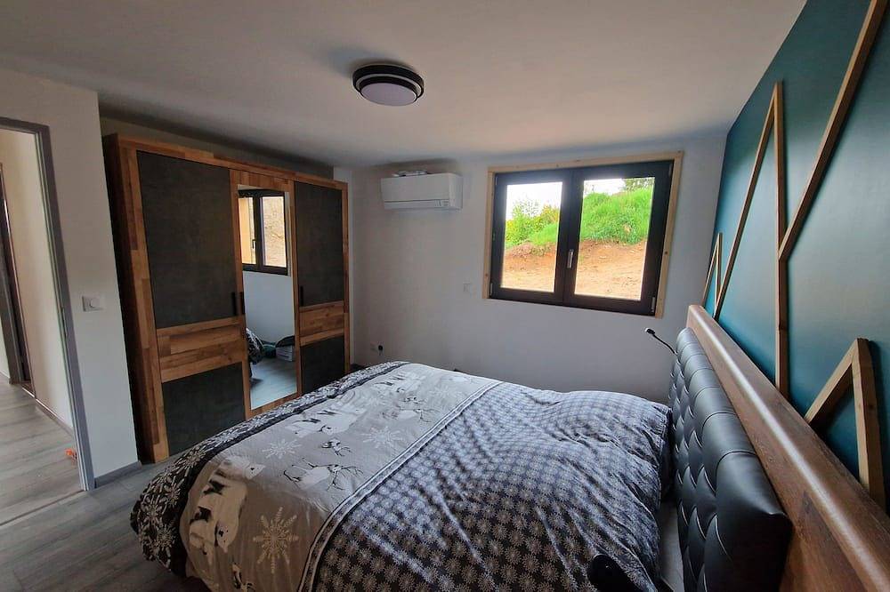 7pers chalet with petanque court, sauna, table soccer in Anould, Saint-Dié-des-Vosges