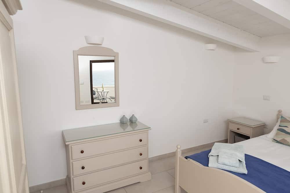 Einfamilienhaus, Infinity-Pool. 7 Personen (+2 weitere Kinder auf Anfrage) in Magomadas, Planargia