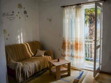 Ferienwohnung für 4 Personen, mit Garten, kinderfreundlich in Vodice