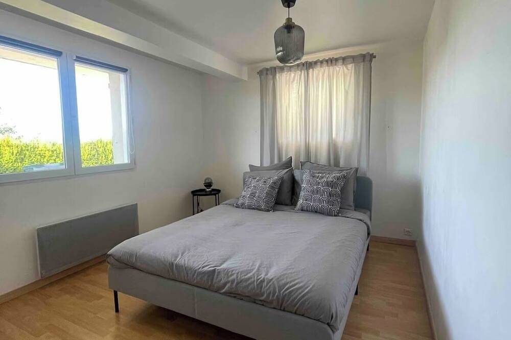 Appartement entier, Le Priest - Calme, hopital nord, fac de médecine in Saint-Priest-en-Jarez, Loire