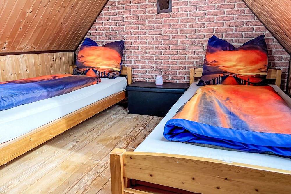 Ganze Wohnung, Angenehme Wohnung für 3 Personen mit  W-Lan, Tv, Innenhof, Haustiere erlaubt und Panoramablick in Ludwigslust-Parchim