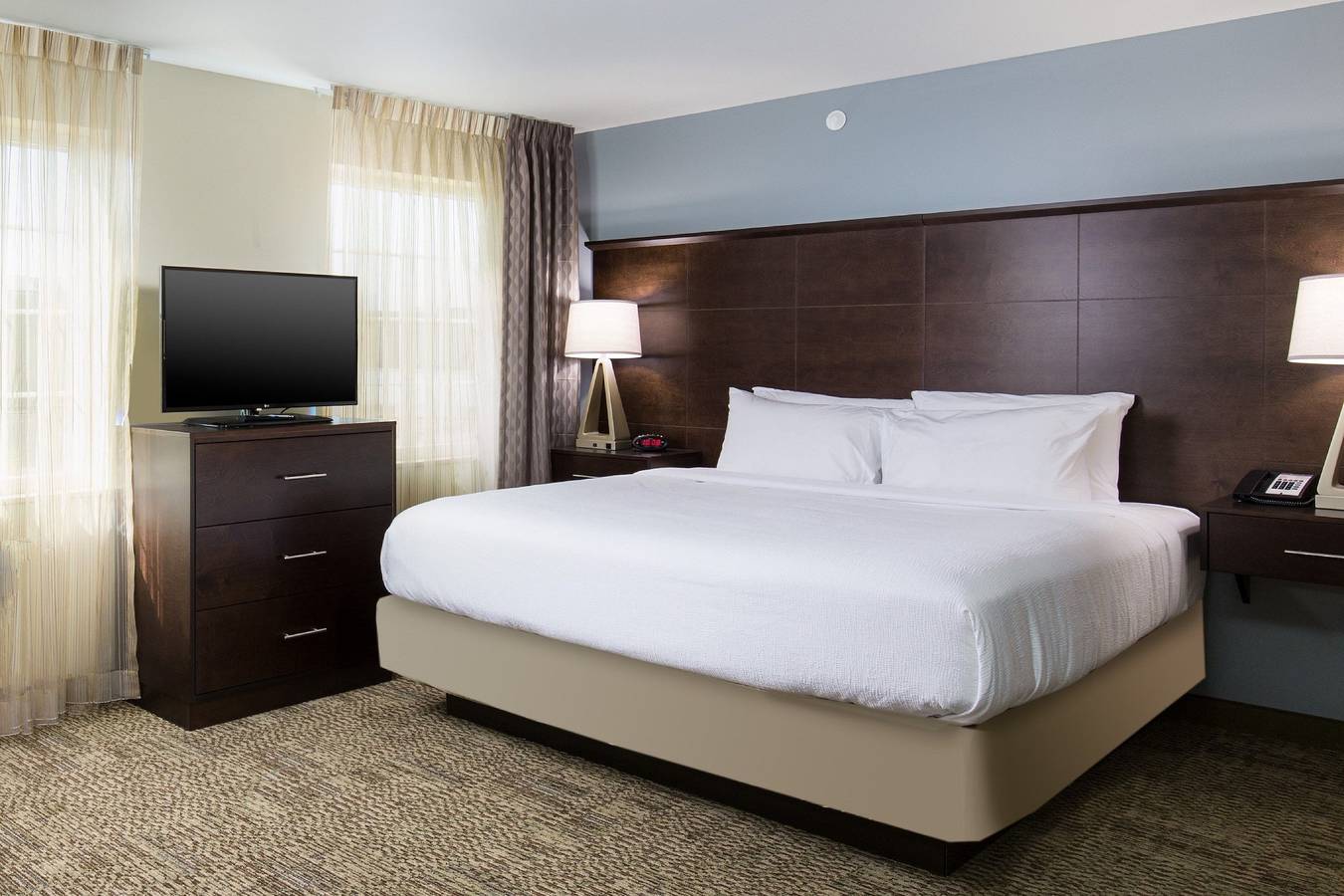 Staybridge Suites Denver-Stapleton in Denver, Denver County