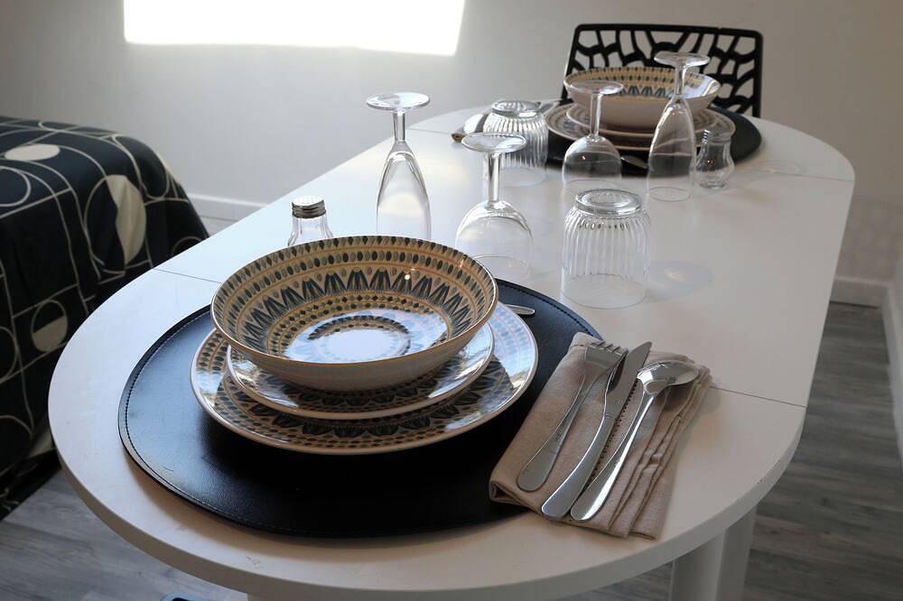 Apartamento entero, Jupiter near gare station and market in San Quintín (Aisne), Aisne