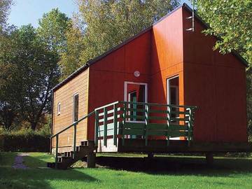 Chalet pour 6 Personnes dans Avesnes-sur-Helpe, Département Nord, Photo 1