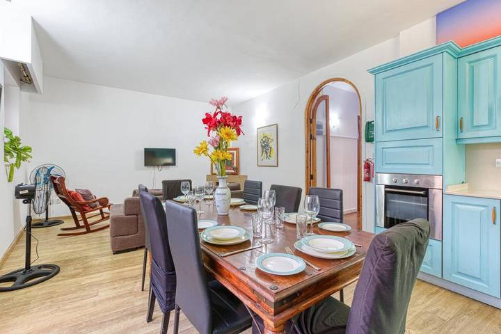 Ferienwohnung für 8 Personen, mit Balkon und Ausblick auf Malta