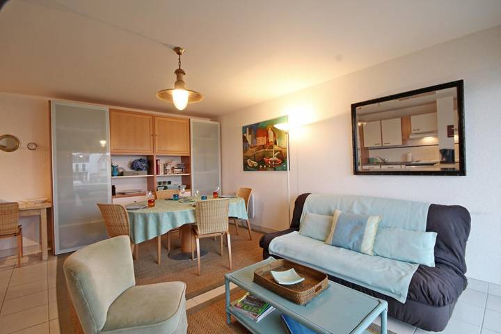 Gîte pour 4 personnes, avec terrasse dans Port Haliguen - 2