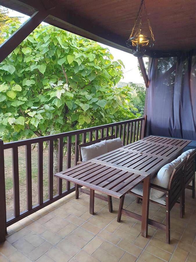 Location de vacances pour 7 personnes, avec Terrasse ainsi que Jardin et Piscine à Gagnac-sur-Cère - 4