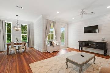 Vacation House for 4 Guests in Bay St. Louis, Mississippi Gulf Coast, Picture 1