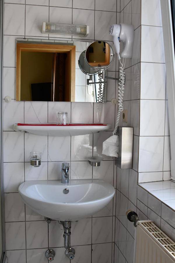 Garni Hotel-Pension Holum in Groß Holum, Neuharlingersiel