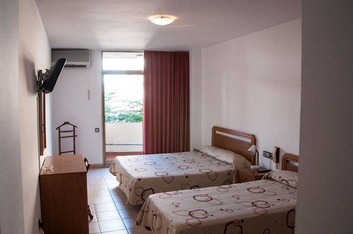Hôtel pour 3 personnes, avec Balcon et Vue